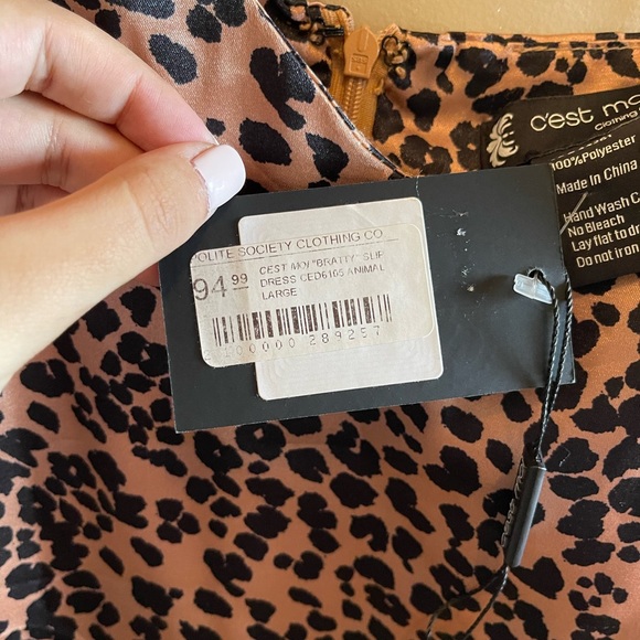 Cheetah/Leopard/Animal Print Maxi Dress - Picture 4 of 4